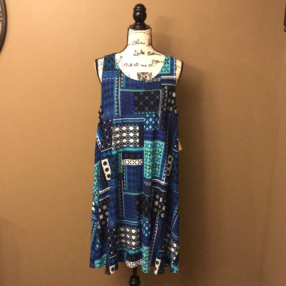 Woman’s Sleeveless Dress